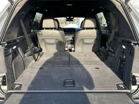 Used 2024 BMW X7 M60i w/ Executive Package image 8