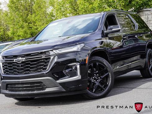 Used 2022 Chevrolet Traverse Premier w/ Redline Edition FWD image 19