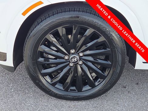 Used 2024 Hyundai Palisade Calligraphy image 7