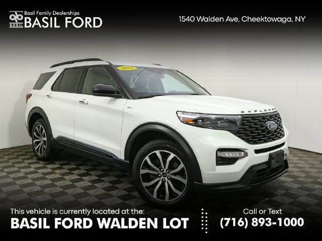 Used 2023 Ford Explorer ST-Line AWD/4WD image 1