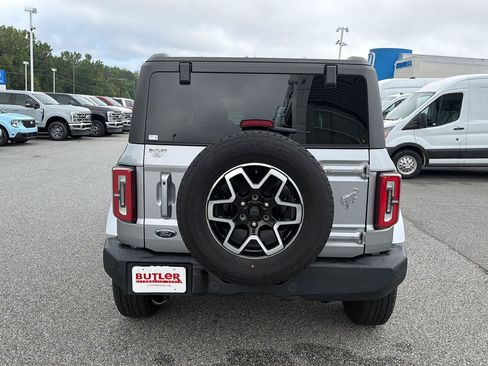 Certified 2024 Ford Bronco Outer Banks AWD/4WD image 5