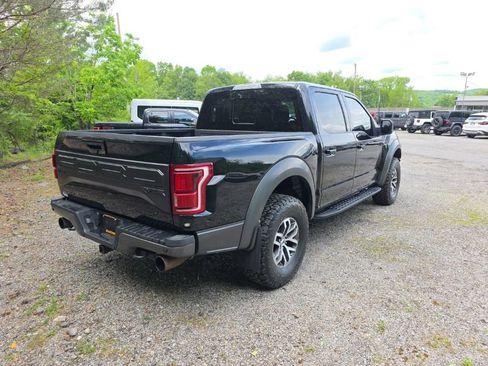 Used 2018 Ford F150 Raptor w/ Equipment Group 802A Luxury AWD/4WD image 3