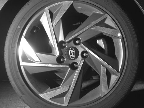 Used 2025 Hyundai Elantra SEL FWD image 13