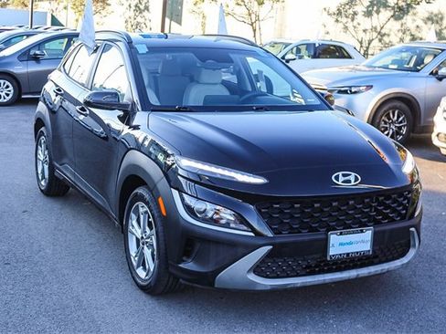 Used 2022 Hyundai Kona SEL w/ Cargo Package image 3