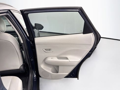 Used 2025 Hyundai Kona SEL FWD image 29