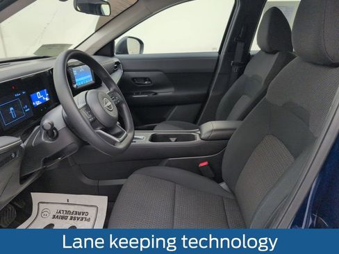 Used 2025 Nissan Kicks S image 5