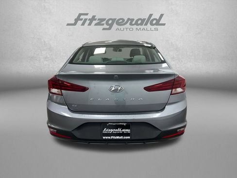 Used 2019 Hyundai Elantra SE FWD image 6