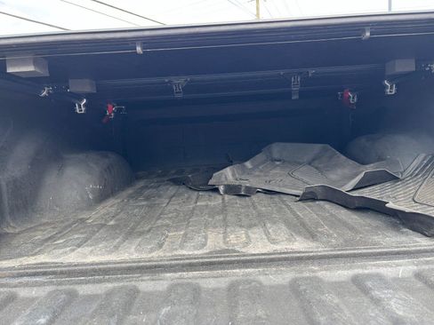 Used 2019 RAM 2500 Laramie AWD/4WD image 36