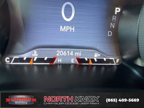 Used 2022 Jeep Cherokee Latitude Lux w/ Sun & Sound Group image 33