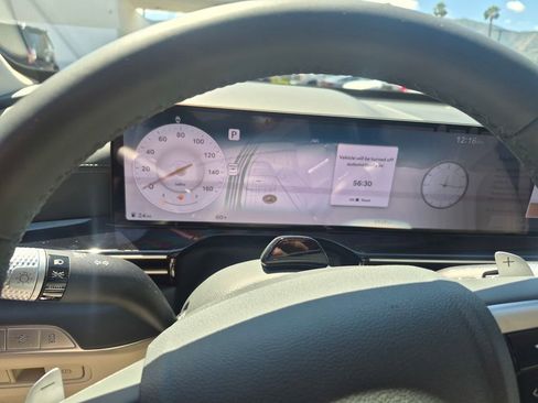 Used 2026 Genesis GV80 2.5T image 13