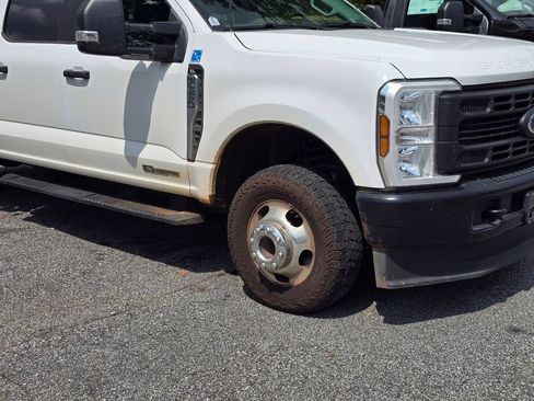 Used 2024 Ford F350 XL w/ XL Driver Assist Package AWD/4WD image 4