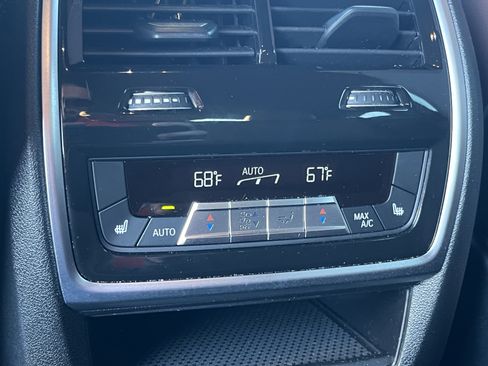 Used 2026 BMW X6 xDrive40i image 23