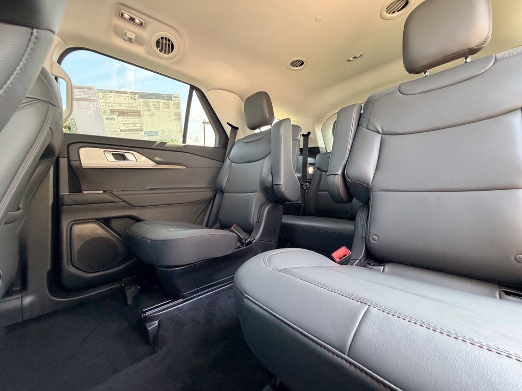 New 2026 Ford Explorer Active w/ Active Comfort Package RWD image 10