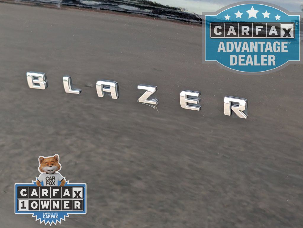 Used 2025 Chevrolet Blazer LT FWD image 29