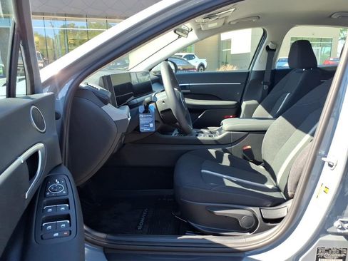 New 2026 Hyundai Sonata SE FWD image 14