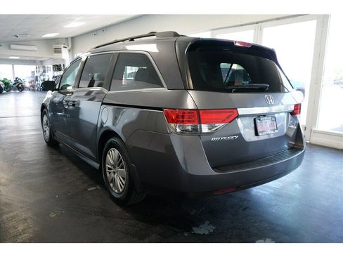 Used 2015 Honda Odyssey LX image 5