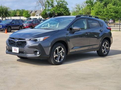Certified 2025 Subaru Crosstrek 2.0i Premium image 3