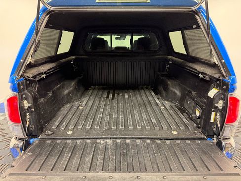 Used 2021 Toyota Tacoma TRD Off-Road AWD/4WD image 28