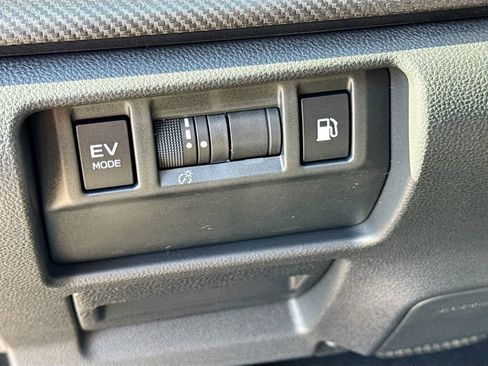New 2026 Subaru Crosstrek 2.5i Limited AWD/4WD image 10