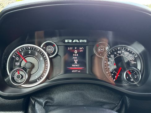 Used 2022 RAM 1500 Big Horn RWD image 17