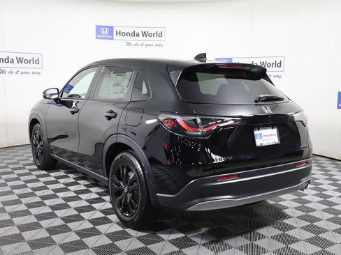 New 2027 Honda HR-V Sport image 6