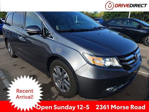 Used 2017 Honda Odyssey Touring image 1