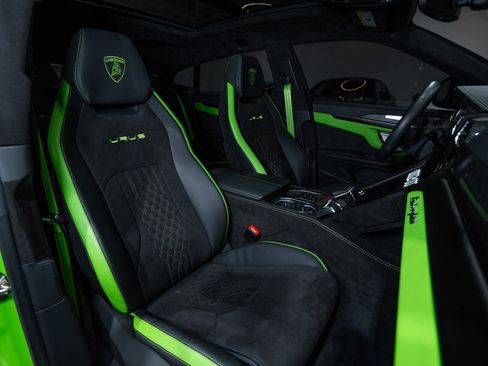 Used 2023 Lamborghini Urus S image 36