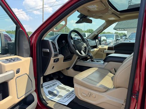 Used 2016 Ford F150 Lariat w/ Equipment Group 502A Luxury AWD/4WD image 17
