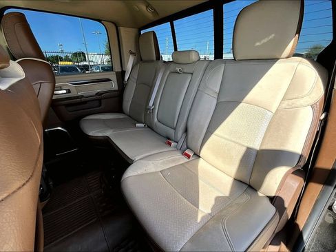 Used 2022 RAM 2500 Laramie AWD/4WD image 29