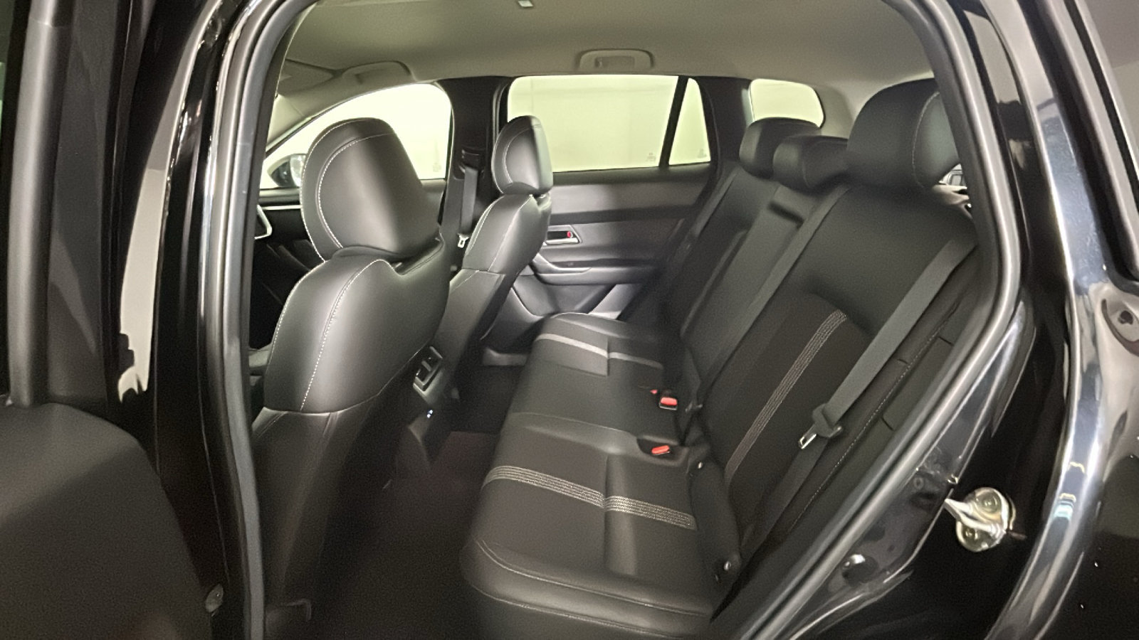 Used 2025 MAZDA CX-50 AWD 2.5 S w/ Preferred Package image 31