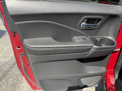 Used 2025 Honda Ridgeline RTL image 19