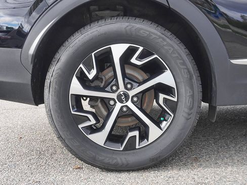 Used 2023 Kia Sportage EX image 22