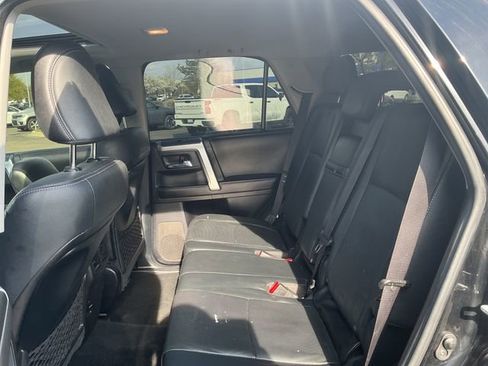 Used 2016 Toyota 4Runner Limited AWD/4WD image 27
