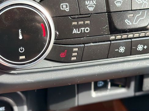 Used 2024 Ford Maverick Lariat w/ 4K Tow Package AWD/4WD image 21