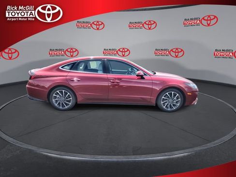 Used 2023 Hyundai Sonata Limited FWD image 9