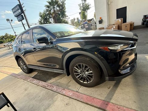 Used 2019 MAZDA CX-5 Touring image 5