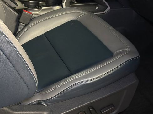 Used 2021 Ford Bronco Outer Banks image 11