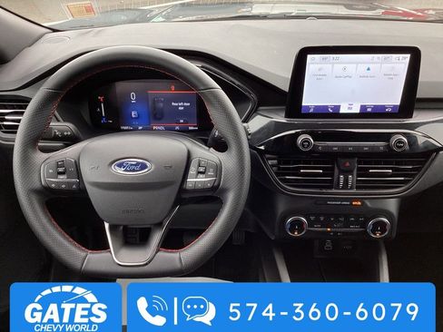 Used 2025 Ford Escape ST-Line image 15