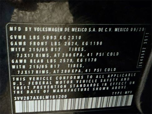 Used 2020 Volkswagen Tiguan SE w/ Panoramic Sunroof Package image 14