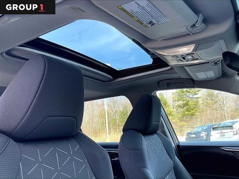 Used 2024 Toyota RAV4 XLE w/ Convenience Package image 14