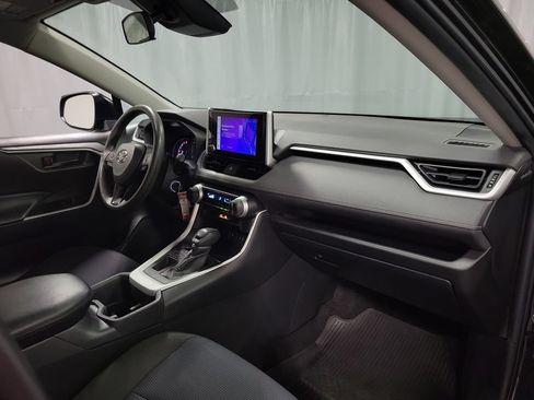 Used 2023 Toyota RAV4 LE FWD image 26