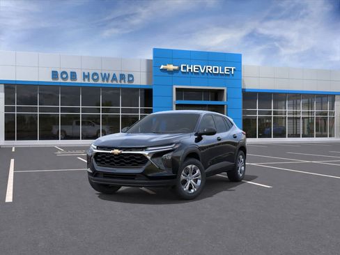 New 2026 Chevrolet Trax LS image 8