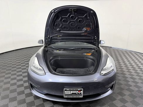 Used 2018 Tesla Model 3 Long Range RWD image 18