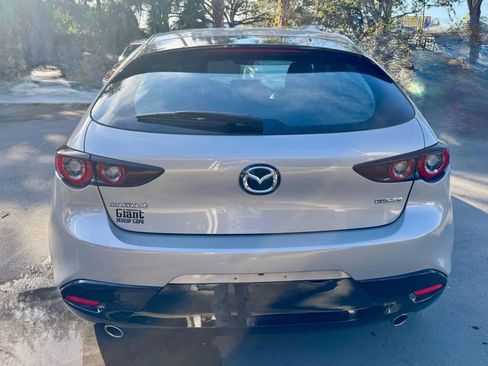 Used 2024 MAZDA MAZDA3 s image 9