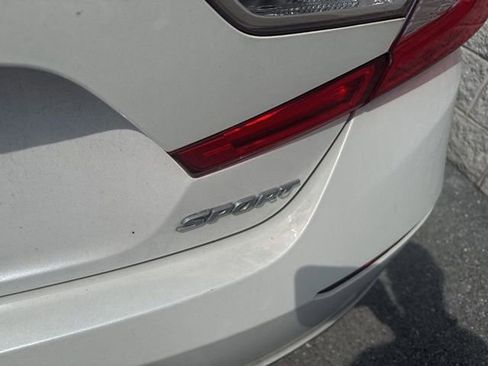 Used 2020 Honda Accord Sport image 16