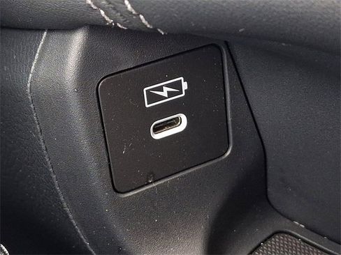 Certified 2025 Honda HR-V EX-L image 27