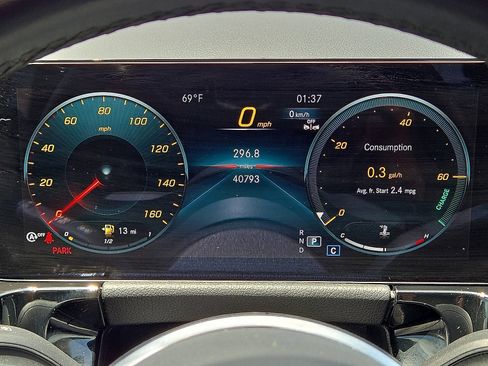 Used 2023 Mercedes-Benz GLA 250 w/ Premium Package image 25