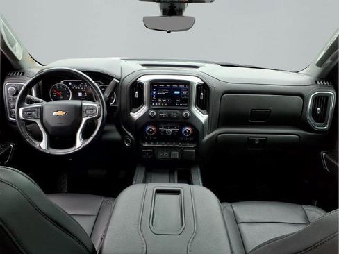 Used 2021 Chevrolet Silverado 1500 LTZ w/ LTZ Premium Package AWD/4WD image 8
