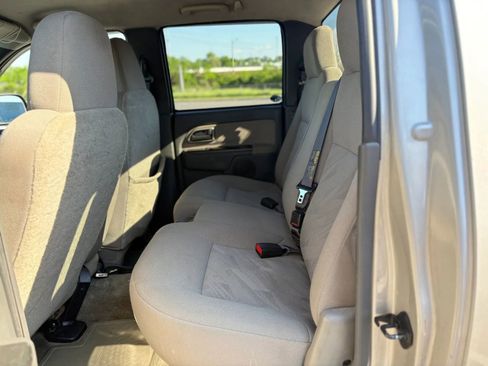 Used 2005 Chevrolet Colorado LS image 14