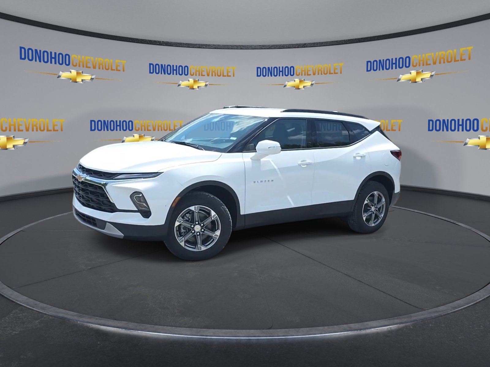New 2026 Chevrolet Blazer LT FWD image 5